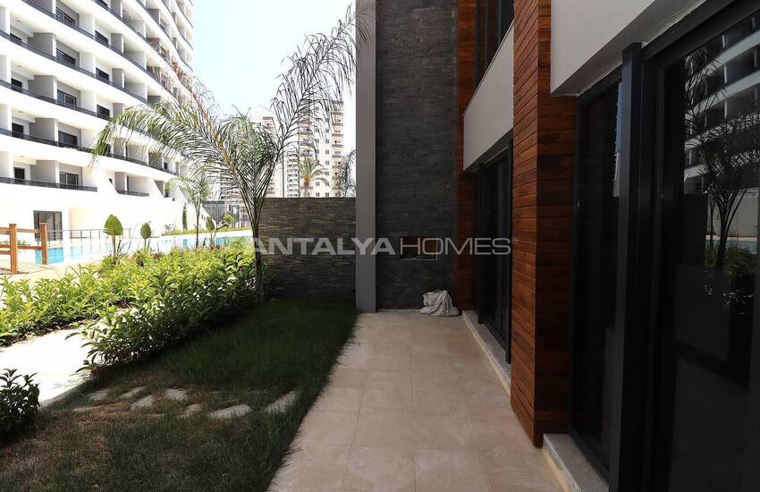 فيلا بحرفية عالية الجودة وإطلالة على المناظر الطبيعية في مرسين 5