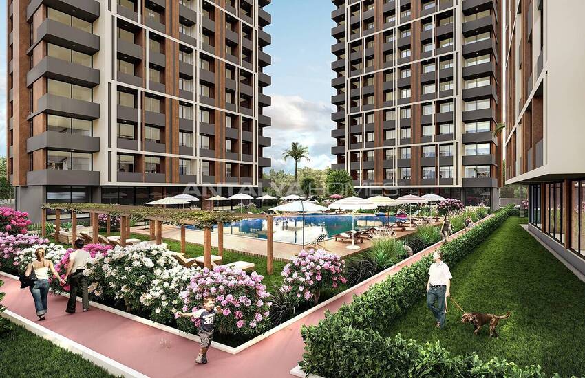 Sea and City Views Flats in a Complex in Erdemli Mersin