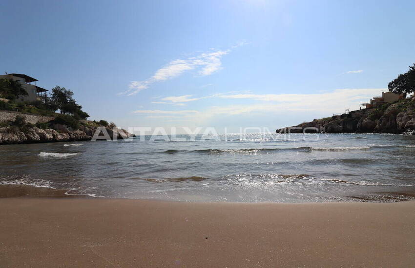 Новые квартиры рядом с морем в Мерсин Аяс 14