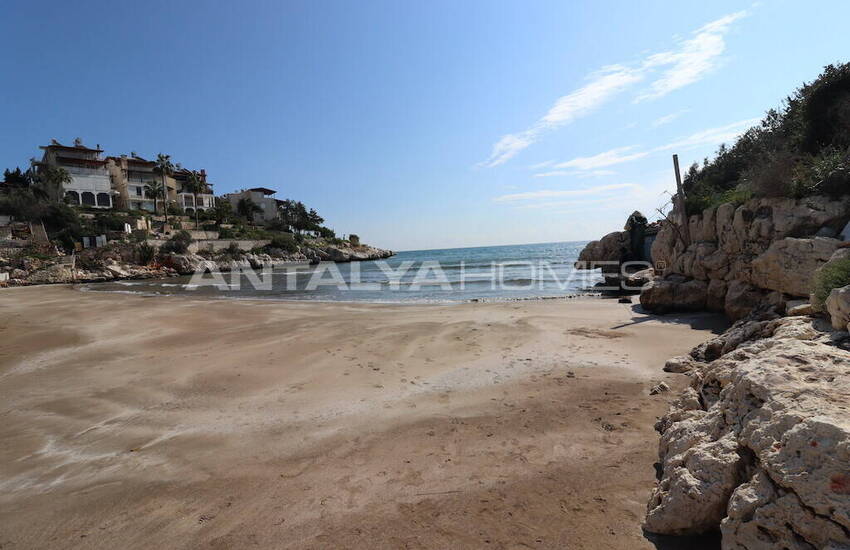 Sea-view Flats in a Complex in Ayaş Mersin 17