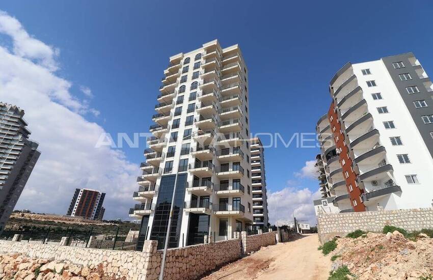 Key-ready Apartments with Sea Views in Ayaş Mersin 3
