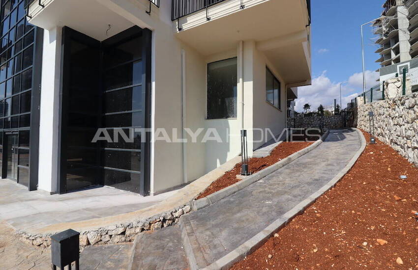 Key-ready Apartments with Sea Views in Ayaş Mersin 6