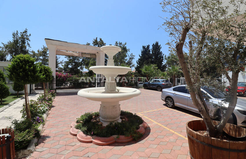 Mersin'de Havuzlu Sitede Uygun Fiyatlı Deniz Manzaralı Daire 7