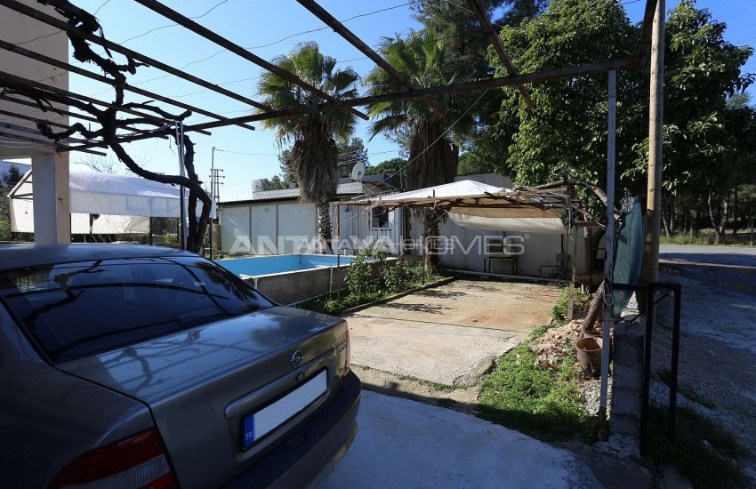 3 Storey Real Estate with Private Pool in Aksu Antalya 3