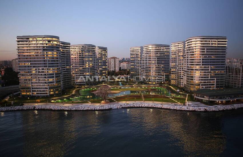 Seafront Apartments in Luxurious Complex in Istanbul Turkey