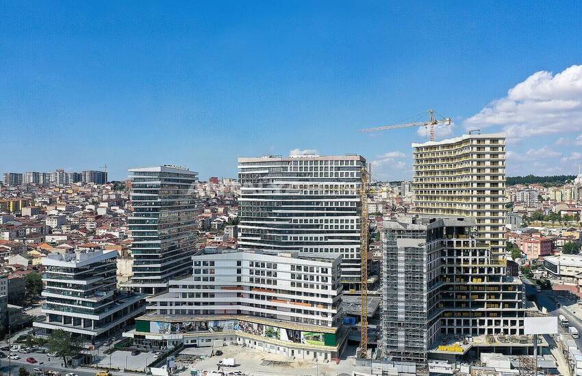 Качественная Недвижимость в Центре Кючюкчекмедже в Стамбуле