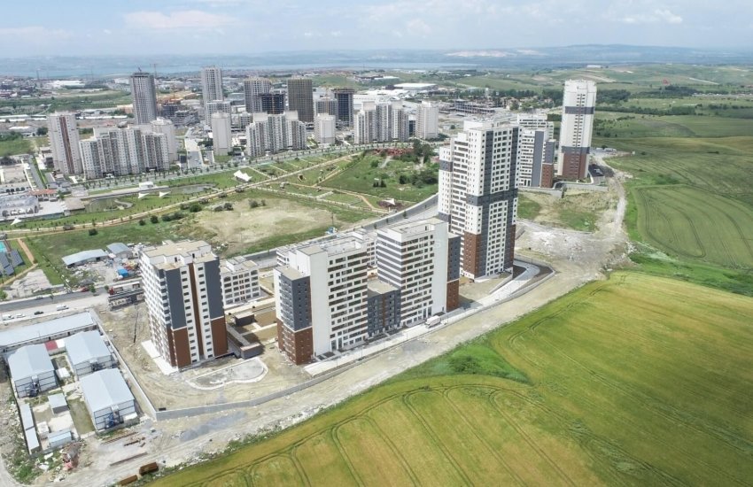 Turnkey Apartments with Modern Architecture in Basaksehir