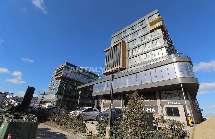 Commercial Properties Near E-5 Highway in Avcilar Istanbul 1