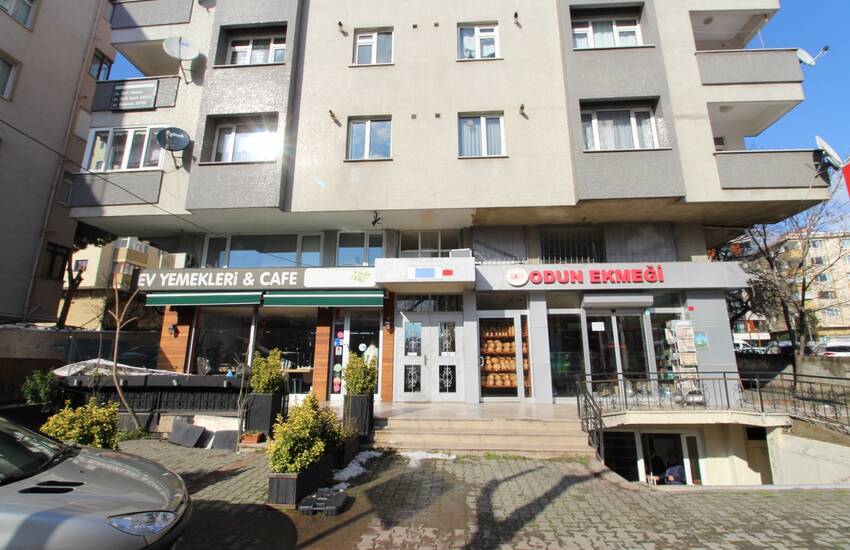 Commercial Shops in Istanbul Kadikoy with Investment Chance 1