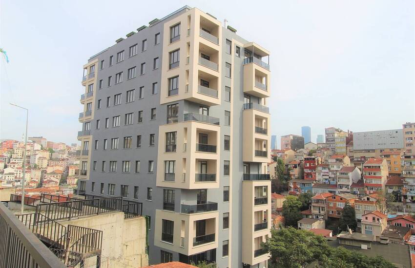 Centraal Gelegen Appartementen Naast De Metro In Istanbul