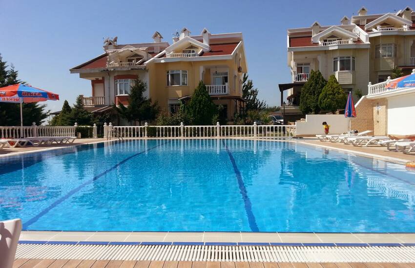 Semi-detached House Close to Sea and Amenities in Istanbul