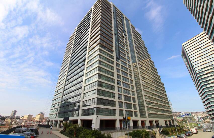 Well-located Apartment for Sale in Istanbul Kadikoy 1