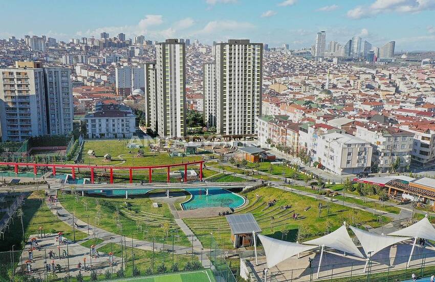 İstanbul Bağcılar’da Zengin Olanaklı Site İçinde Geniş Daireler