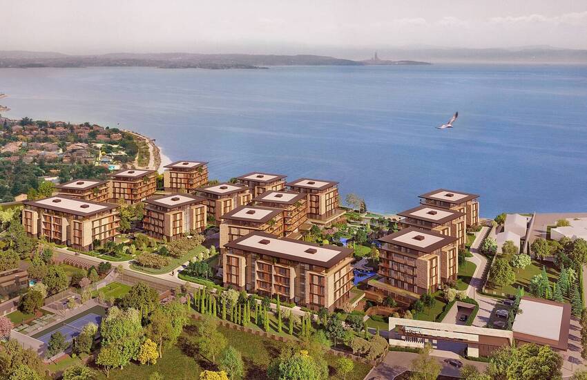 Super Luxe Apartments in a Beachfront Complex in Tuzla İstanbul
