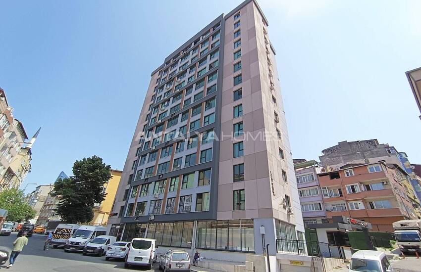 Investeringsfastigheter I Ett Bostadskomplex I Istanbul Kagithane