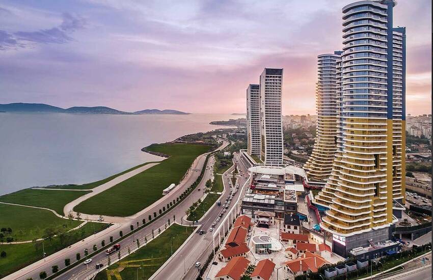Apartment with Sea View in Award-winning Project in Istanbul