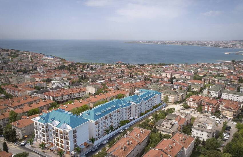 Sea View Apartments in a Secure Complex in Buyukcekmece, Istanbul