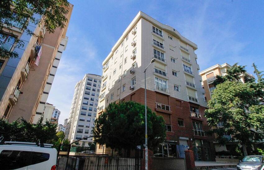 2 Bedroom Apartment Close to Bagdat Avenue in Istanbul