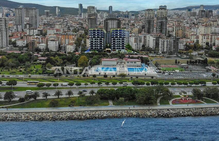 Apartments with Sea View in Exclusive Complex in Istanbul