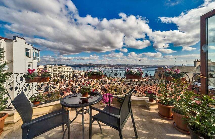 İstanbul Taksim'de Şehrin Önemli Noktalarına Yakın Butik Otel 1