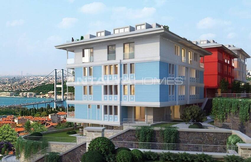 آپارتمان با دید دریا در یک مجتمع جامع در اوسکودار، استانبول