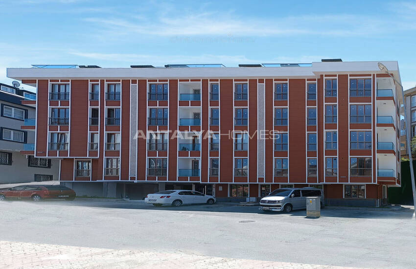3-bedrooms Appartement In Een Nieuw Complex Met Beveiliging In Eyupsultan