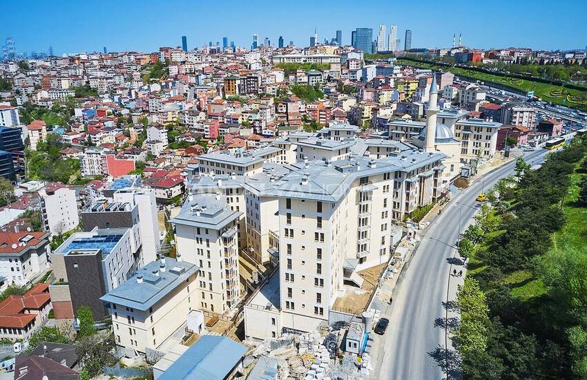 New Spacious Flat Close to the Metrobus in Sutluce Beyoglu