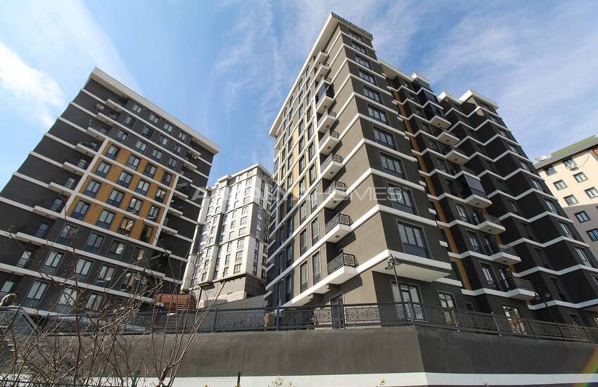Nieuwe Appartementen In Een Complex In Eyupsultan Istanbul