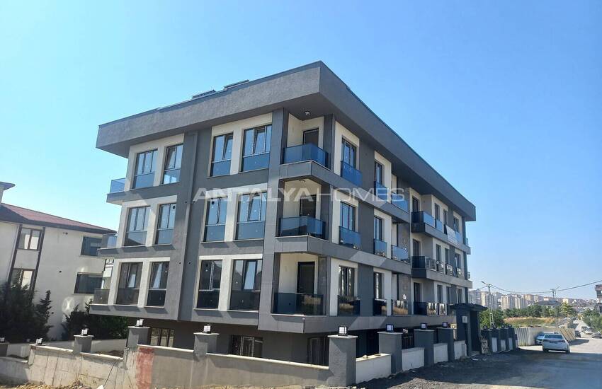 آپارتمان های نزدیک به اسکله بیلیکدوزو و ساحل در استانبول