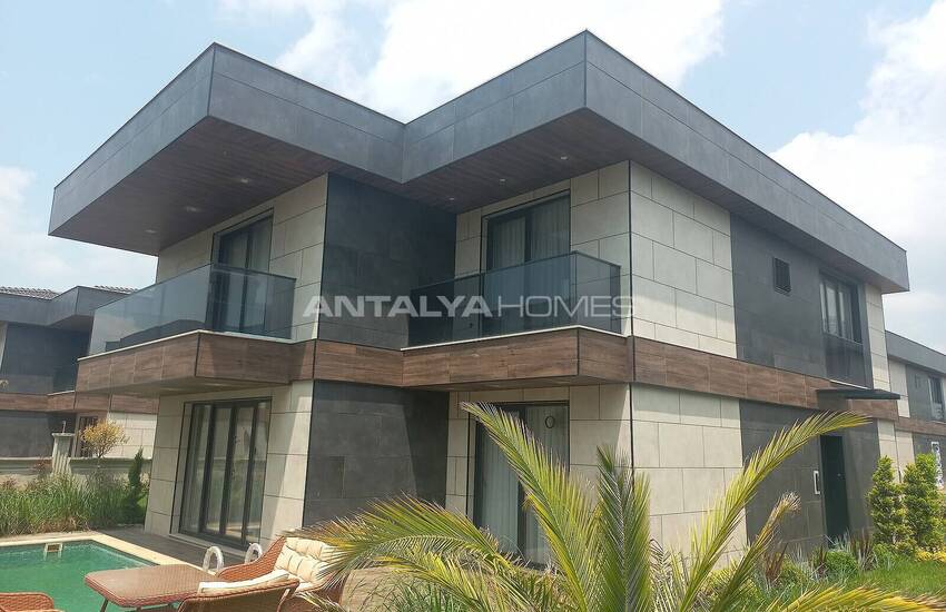 New-build Houses with Smart Home System in Istanbul Silivri