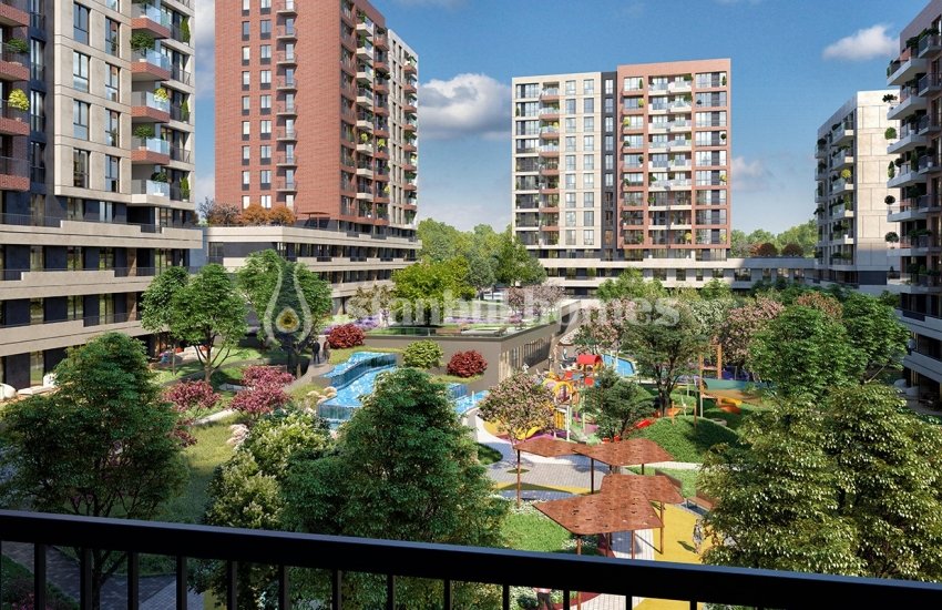 Luxurious Apartments with Contemporary Landscaping in Avcılar