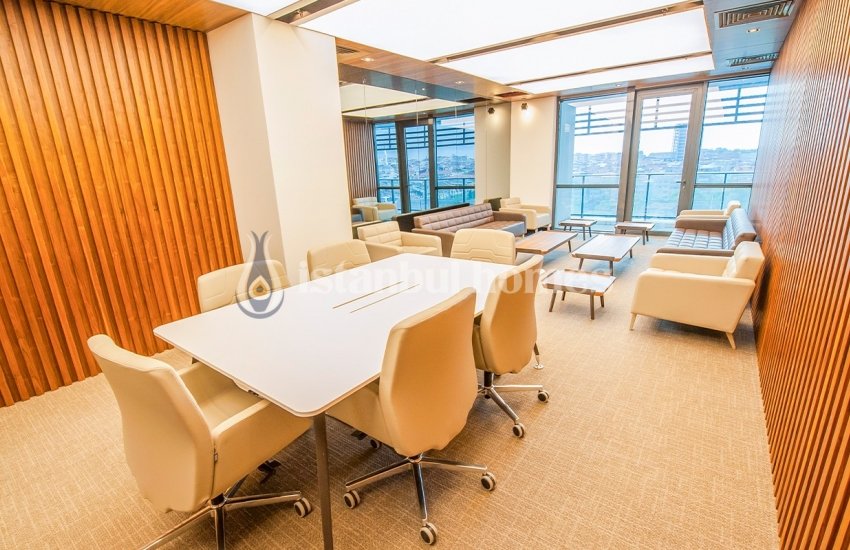 Spacious Offices with the Biggest Shopping Center in Eyüp