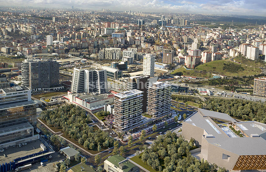 Istanbul, Kagithane Apartments in a Developing Area