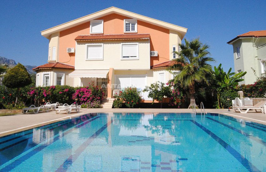 Furnished Duplex Apartments in the Center of Kemer 2