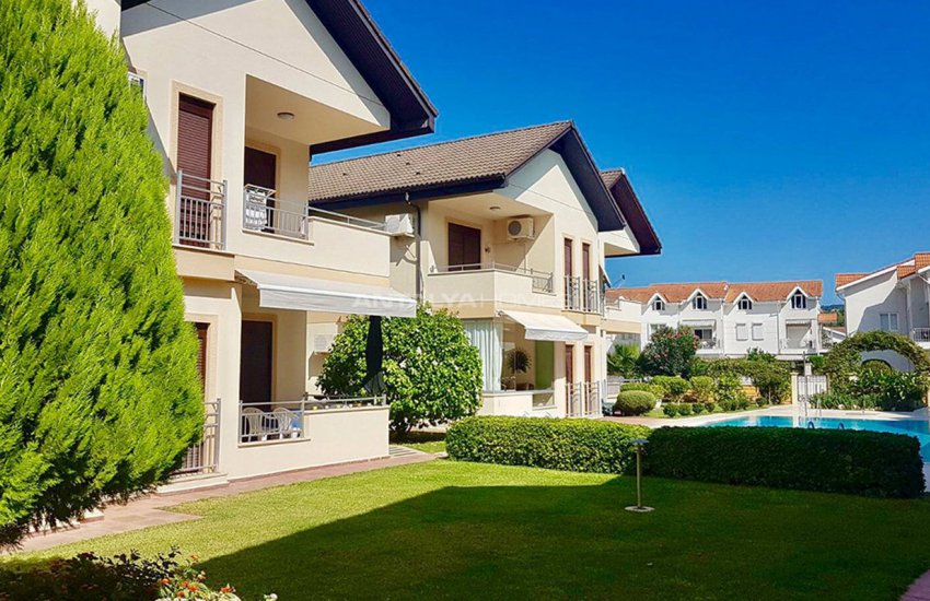 Semi-detached Houses in Kemer Center with Mountain View 8
