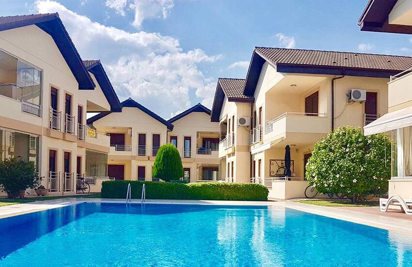 Semi-detached Houses in Kemer Center with Mountain View 1
