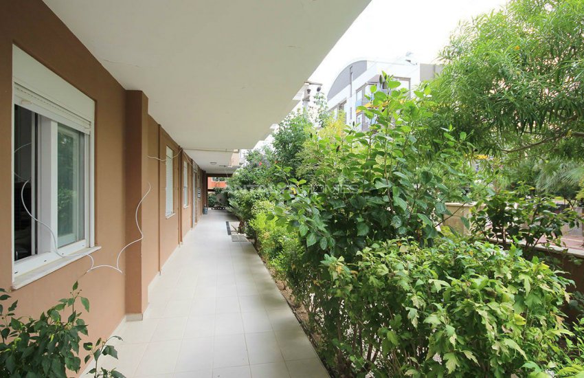 Well-located Konyaalti Flats Close to the Social Facilities 11