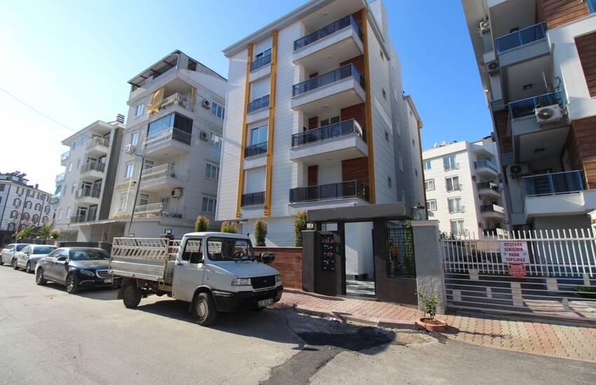 Gloednieuwe Antalya-appartementen Dicht Bij Voorzieningen