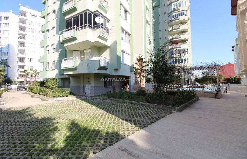 Spacious Apartment Close to the Sea in Konyaaltı Liman Neighborhood 5
