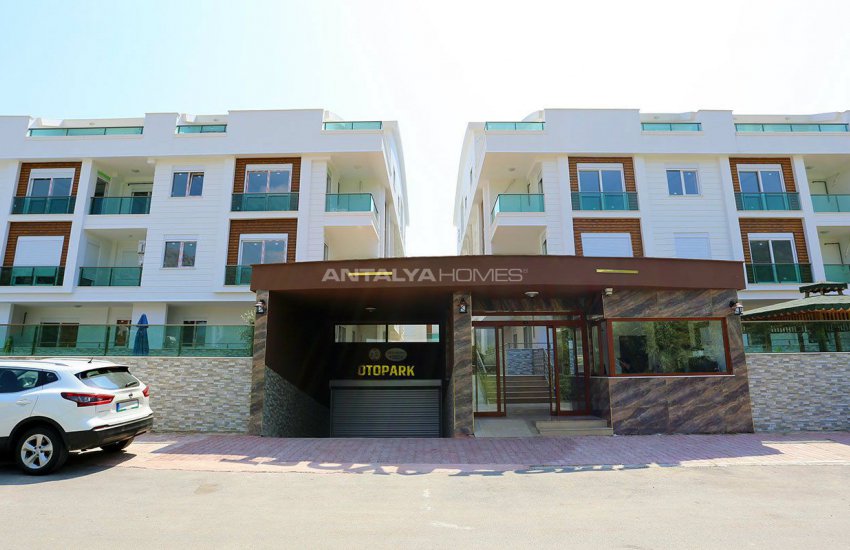 Stylish Property Intertwined with Nature in Konyaaltı Antalya 3