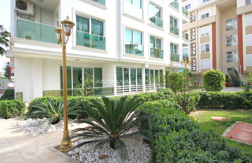 Luxury Property in Konyaalti Surrounded by Social Amenities 3