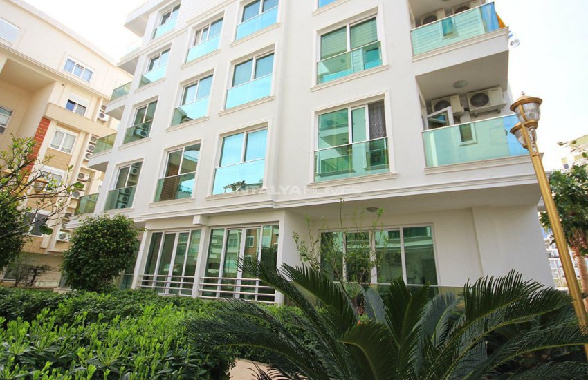 Luxury Property in Konyaalti Surrounded by Social Amenities 9
