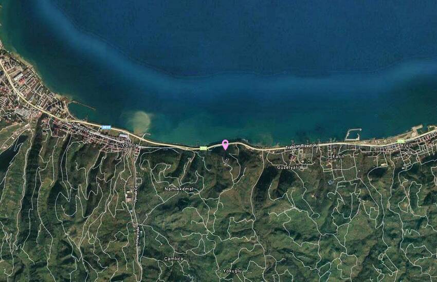 Grond Aan Het Strand In Een Perfecte Locatie Van Trabzon 1