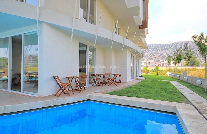 Well-kept Apartment for Sale with Hotel Concept in Antalya 11