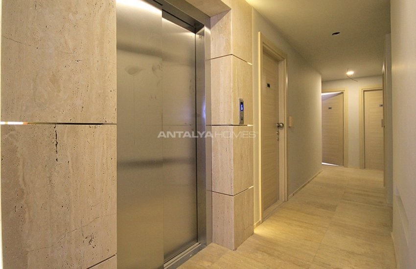 Well-kept Apartment for Sale with Hotel Concept in Antalya 16