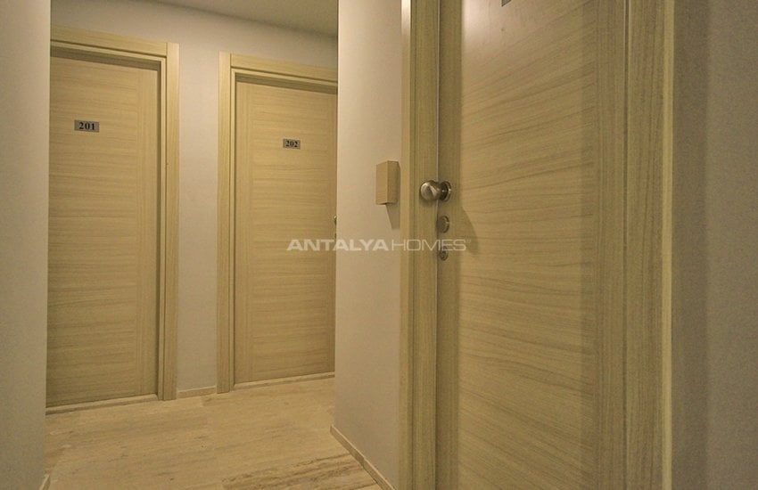 Well-kept Apartment for Sale with Hotel Concept in Antalya 17
