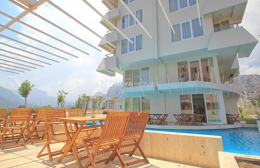 Well-kept Apartment for Sale with Hotel Concept in Antalya 5