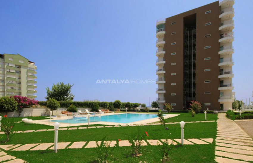 Stunning Sea View Lara Apartments in Antalya 12