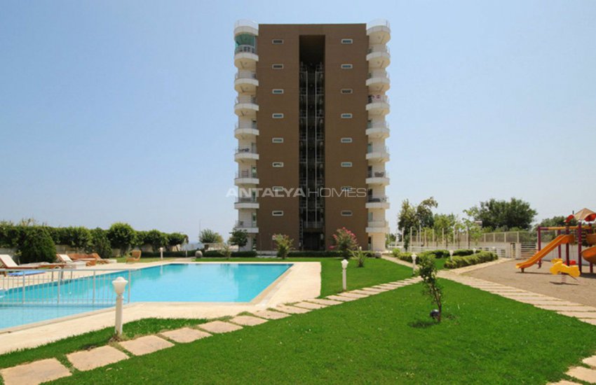 Stunning Sea View Lara Apartments in Antalya 6