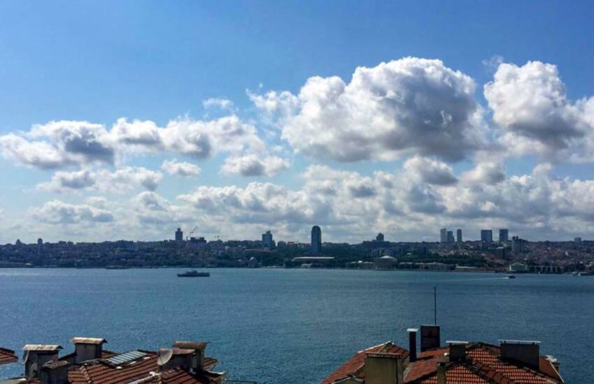 Apartments Walking Distance of the Sea in üsküdar Istanbul